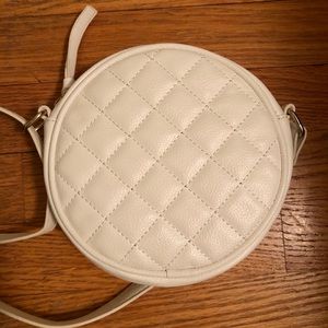 White Circle Cross Body Purse